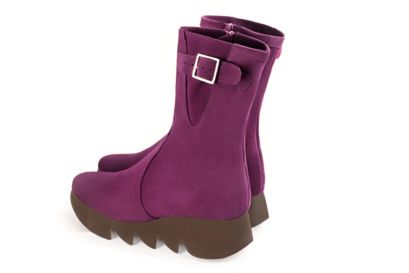 Mulberry purple women's ankle boots with a zip on the inside. Round toe. Low rubber soles. Rear view - Florence KOOIJMAN